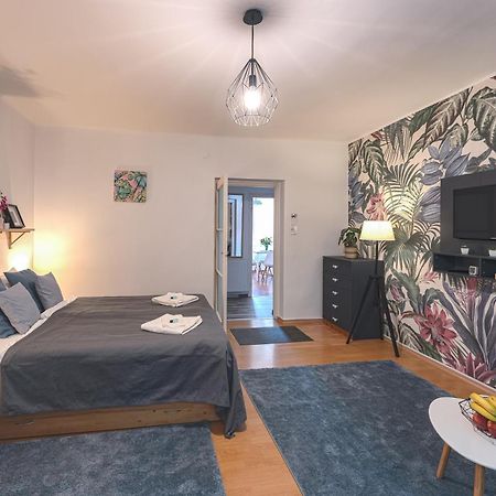 Peaceful Apartment Near Buda Castle And Chain Bridge Budapest Esterno foto